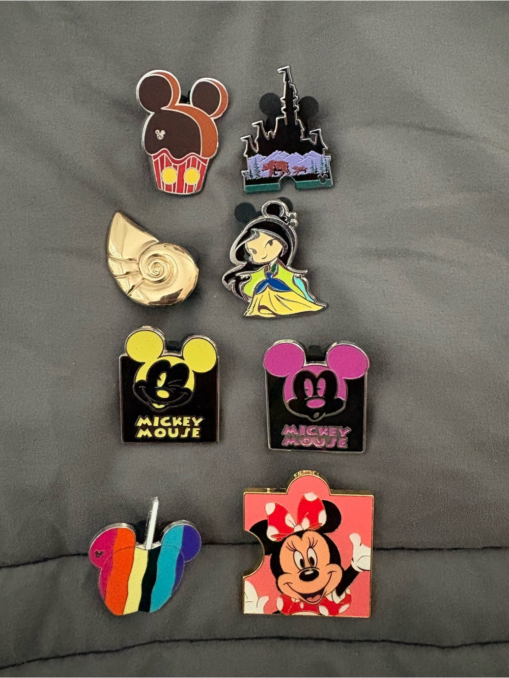 Disney trading pins set of 8